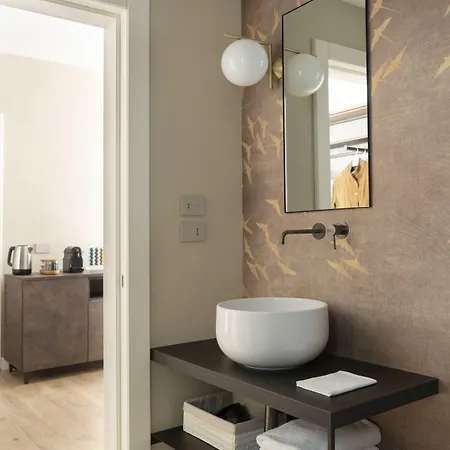 Della Spiga By Brera 3*